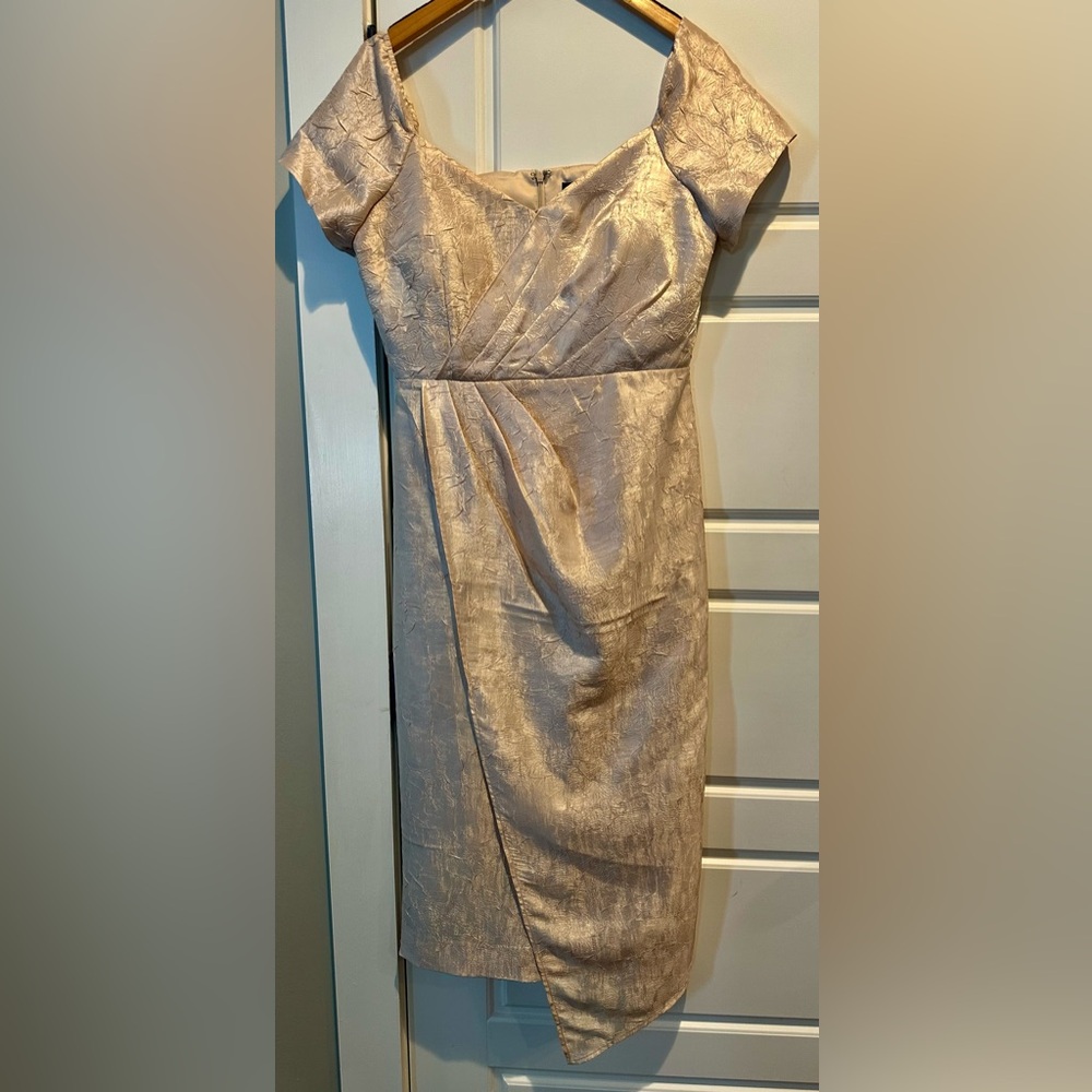 Tahari Gold Asymmetrical Dress Sweetheart Neckline sz 6